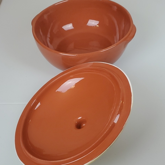 10" Ceramic decorative container - Picture 4 of 10